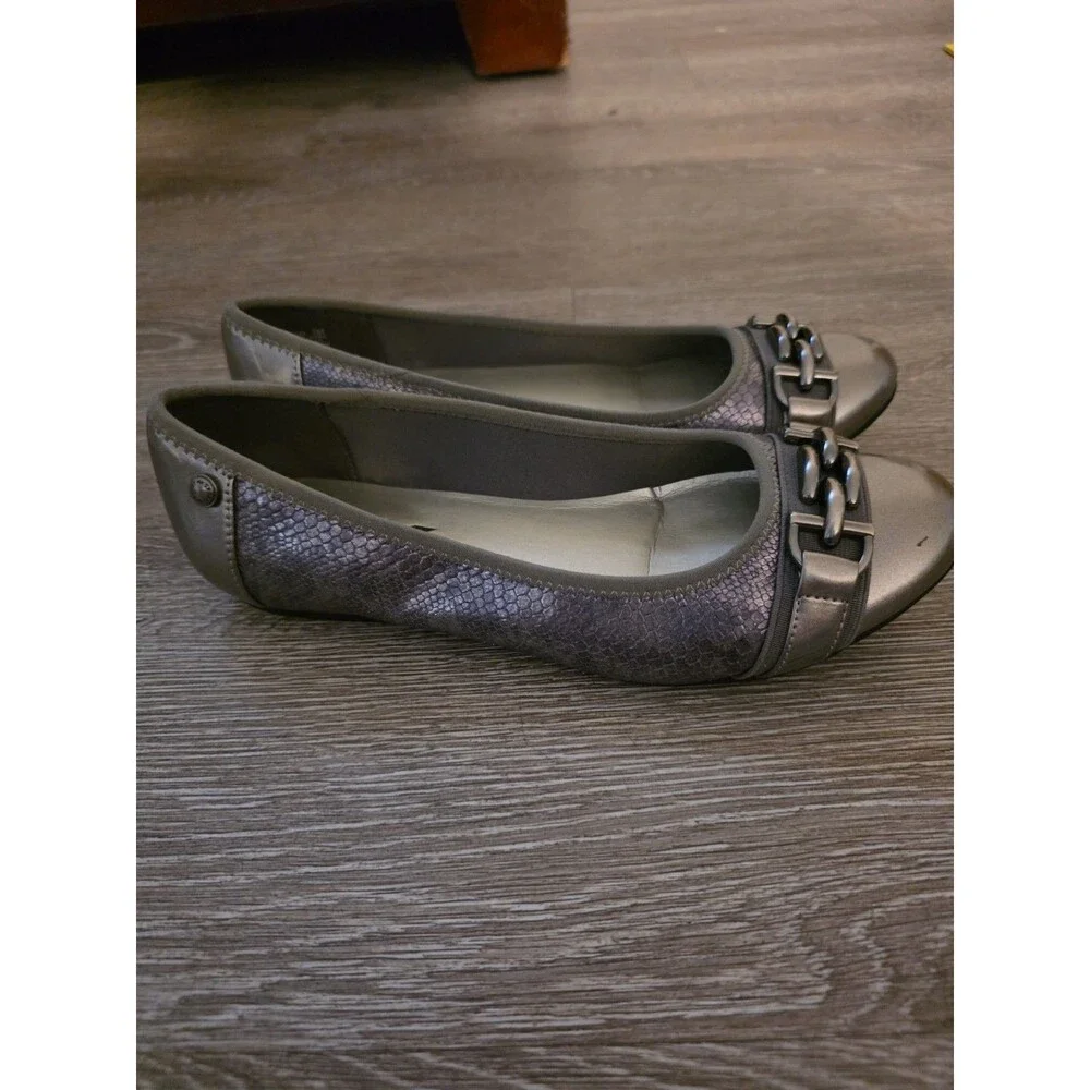 Women's AK Sport Silver Pewter Buckle Ballet Flats Size 7m